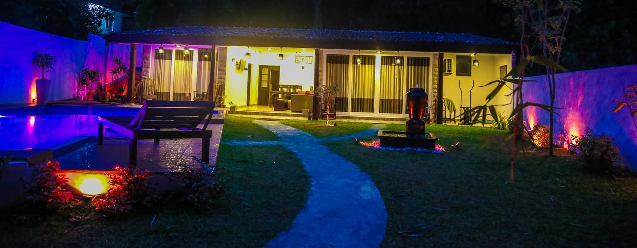Villa แคนดี้ ภายนอก รูปภาพ